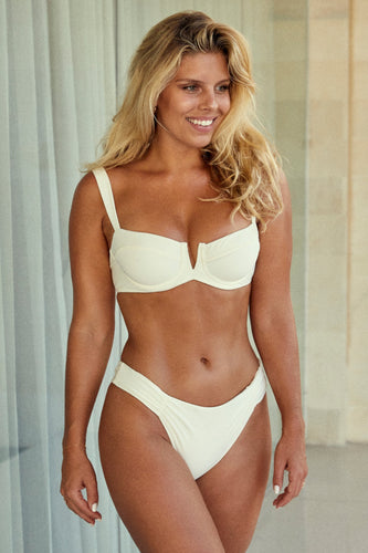 Clovelly Bottom - Ivory
